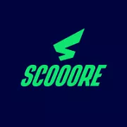 Logo officiel du site de paris sportifs belge Scooore, fond bleu nuit et typographie verte moderne